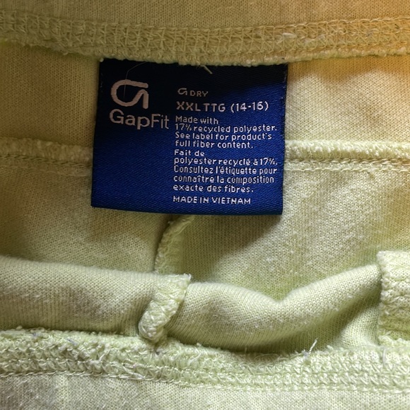 2/$10 GAP Boys Shorts XXL - Picture 2 of 4